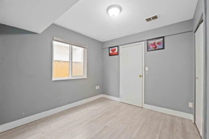 Hallway Photo of 2706 Mitchell Street, Abbotsford, BC