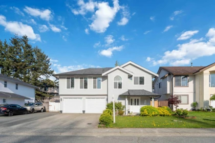 Swimming Pool Photo of 2706 Mitchell Street, Abbotsford, BC