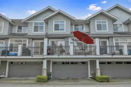 18 19330 69 Avenue, Surrey, BC, Surrey — Townhouse for sale