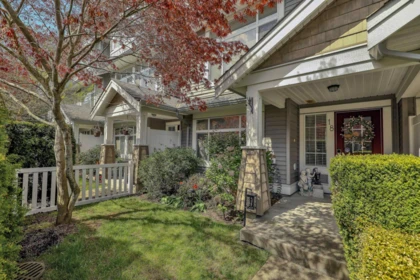 Street View Photo of 18 19330 69 Avenue, Surrey, BC