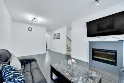 Breakfast Nook Photo of 10 13864 Hyland Road, Surrey, BC