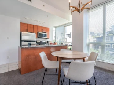 Breakfast Nook Photo of 401 138 E Esplanade, North Vancouver, BC