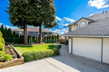 Hot Tub / Spa Photo of 1120 Hachey Avenue, Coquitlam, BC