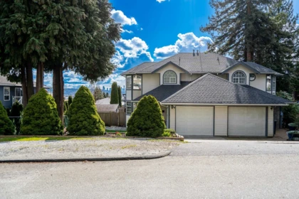 Swimming Pool Photo of 1120 Hachey Avenue, Coquitlam, BC