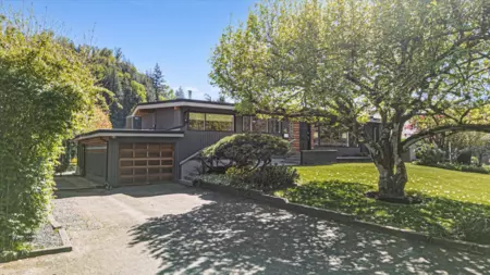 46950 Crabtree Lane, Chilliwack, BC, Chilliwack — Single Family Residence for sale