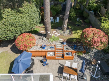 Garden / Landscaping Photo of 980 164 Street, White Rock, BC