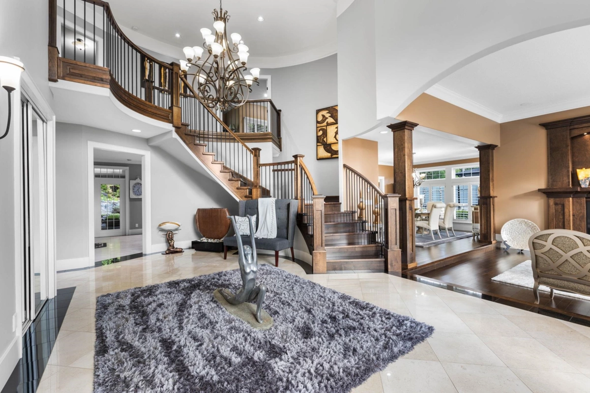 Living Room Photo of 3027 Plateau Boulevard, Coquitlam, BC