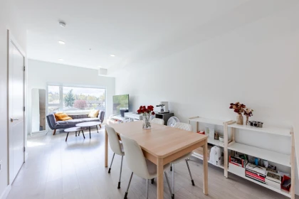 Primary Bedroom Photo of 313 2345 Rindall Avenue, Port Coquitlam, BC
