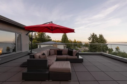 Community Amenities Photo (Clubhouse) of 13141 Marine Drive, Surrey, BC