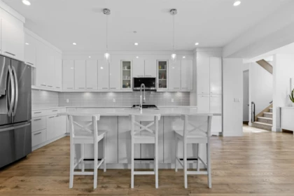 Kitchen Photo of 12213 207a Street, Maple Ridge, BC