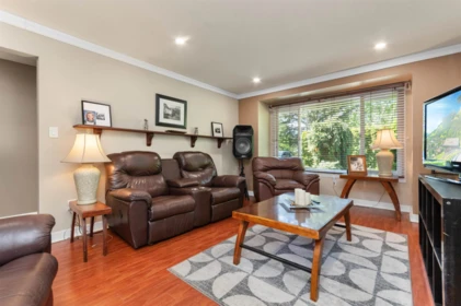 Breakfast Nook Photo of 21454 Richmond Drive, Hope, BC