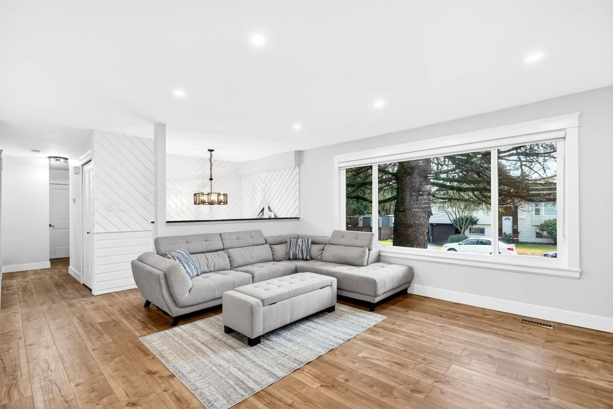 Family Room Photo of 21099 Berry Avenue, Maple Ridge, BC