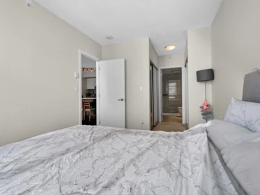 Primary Bedroom Photo of 2008 6461 Telford Avenue, Burnaby, BC