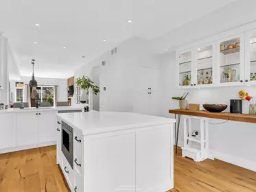 Kitchen Photo of 34 2000 Panorama Drive, Port Moody, BC