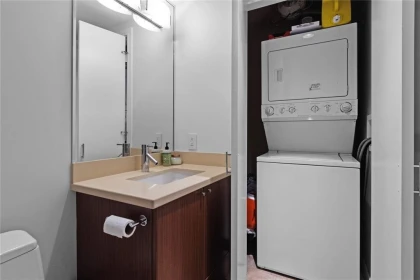 Primary Bathroom Photo of 1102 4400 Buchanan Street, Burnaby, BC