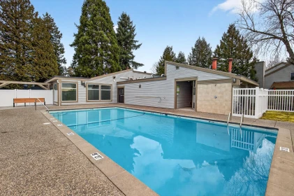 Backyard Photo of 6109 W Greenside Drive, Surrey, BC