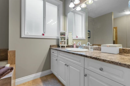 Hallway Photo of 5 6517 Lavender Place, Chilliwack, BC