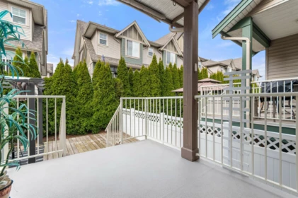Kitchen Photo of 5 6517 Lavender Place, Chilliwack, BC