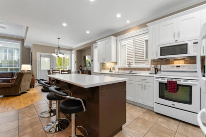 Primary Bedroom Photo of 5 6517 Lavender Place, Chilliwack, BC