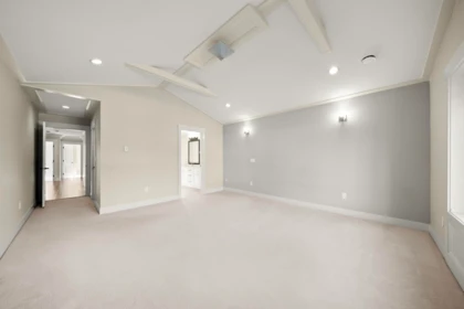 Office / Den Photo of 7028 Broadway, Burnaby, BC