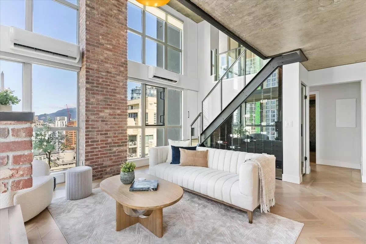 Living Room Photo of 2402 1238 Richards Street, Vancouver, BC