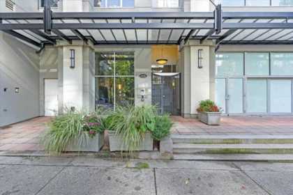 Aerial View of 2402 1238 Richards Street, Vancouver, BC