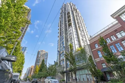 Outdoor Kitchen Photo of 2402 1238 Richards Street, Vancouver, BC