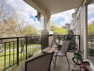 219 5788 Sidley Street, Burnaby, BC, Burnaby — Apartment/Condo for sale