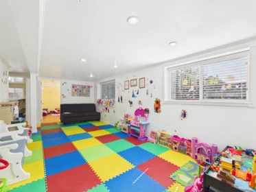 Garage Interior Photo of 1115 Dublin Street, New Westminster, BC