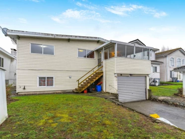 Swimming Pool Photo of 3031 E 16th Avenue, Vancouver, BC