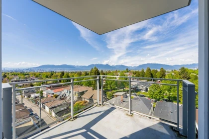 Outdoor Patio Photo of 807 2435 Kingsway, Vancouver, BC