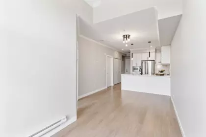 Kitchen Island Photo of 510 12109 223 Street, Maple Ridge, BC