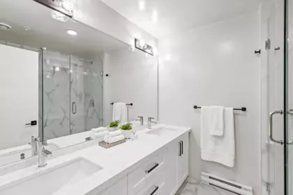 Powder Room Photo of 510 12109 223 Street, Maple Ridge, BC