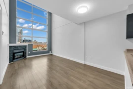 319 418 E Broadway, Vancouver, BC