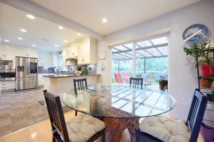 Kitchen Island Photo of 3222 Pinda Drive, Port Moody, BC