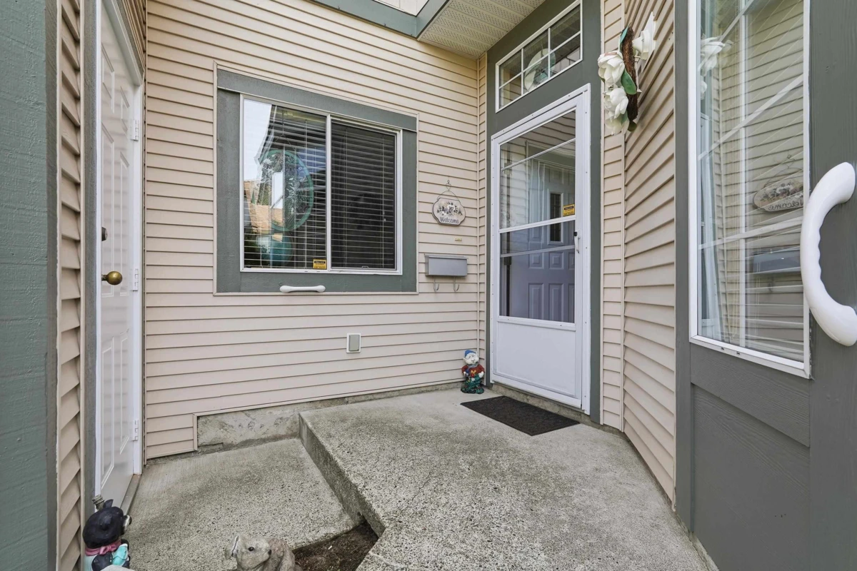 Exterior Rear Photo of 94 9012 Walnut Grove Drive, Langley, BC
