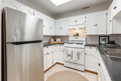 107 13965 16 Avenue, Surrey, BC, Surrey — Apartment/Condo for sale