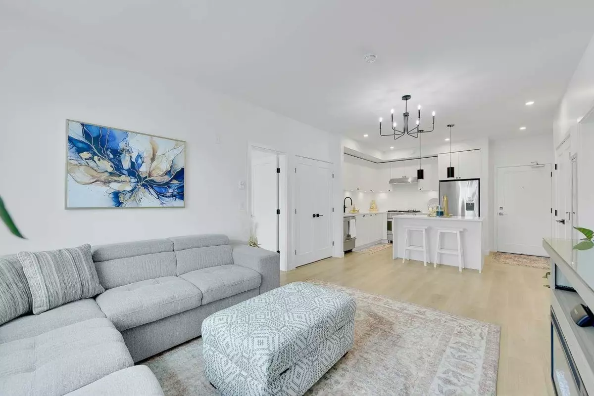 Kitchen Photo of #109 2425 166 Street, Surrey, BC