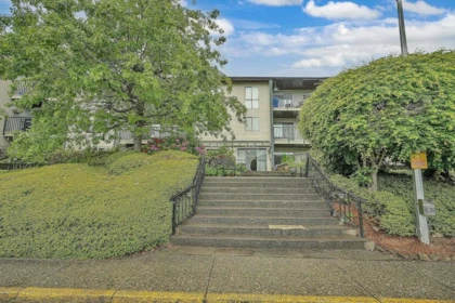 215 9952 149 Street, Surrey, BC, Surrey — Apartment/Condo for sale