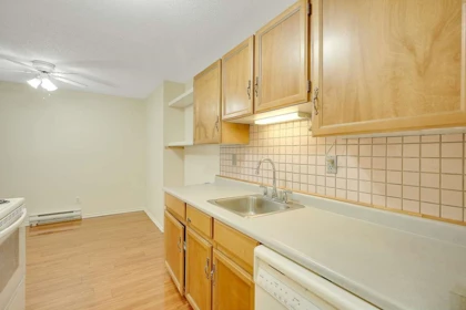 Guest Bathroom Photo of 215 9952 149 Street, Surrey, BC