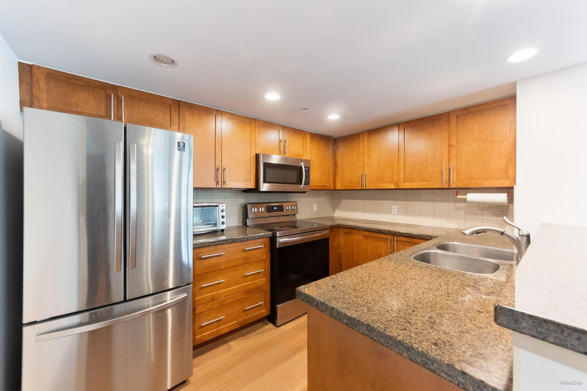 Dining Area Photo of 302 288 Ungless Way, Port Moody, BC