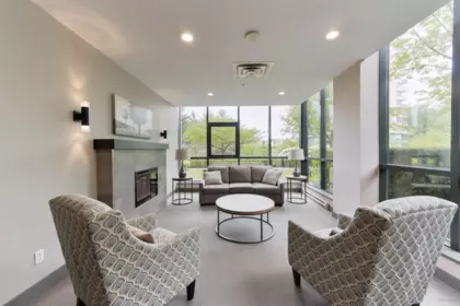 Entry Foyer Photo of 302 288 Ungless Way, Port Moody, BC