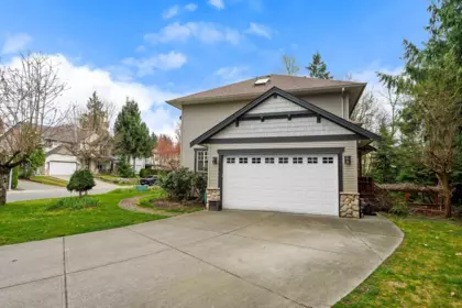 8525 Doerksen Drive, Mission, BC, Mission — Single Family Residence for sale