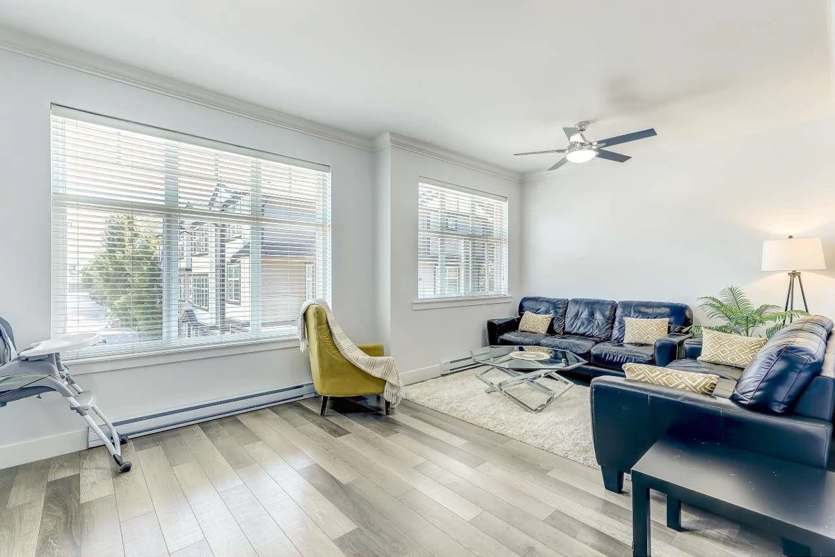 Living Room Photo of 3 6350 142 Street, Surrey, BC
