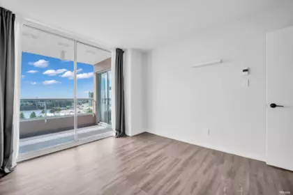 Laundry Room Photo of 1404 1065 Quayside Drive, New Westminster, BC