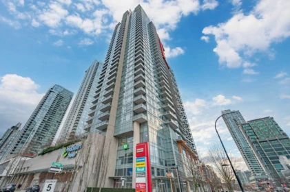 Aerial View of 2910 4688 Kingsway, Burnaby, BC