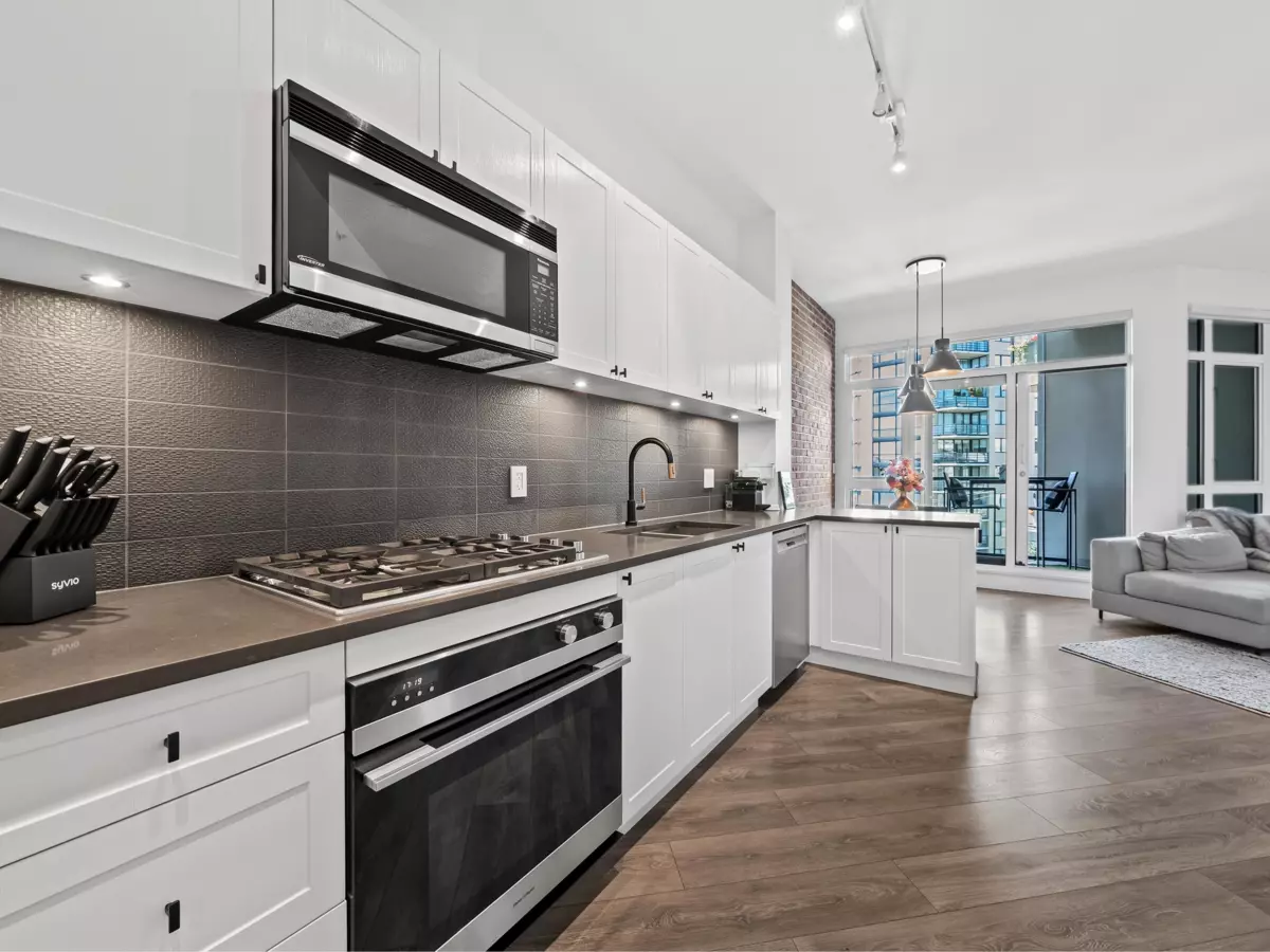 Family Room Photo of 305 105 W 2nd Street, North Vancouver, BC