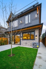 Primary Bedroom Photo of 2 1841 Parker Street, Vancouver, BC