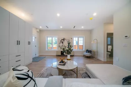 Breakfast Nook Photo of 972 Park Drive, Vancouver, BC