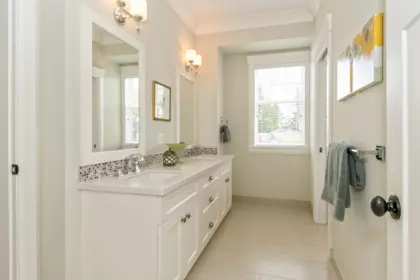 Powder Room Photo of 4745 204a Street, Langley, BC